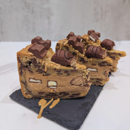 White Hazelnut Kinder Cookie Pie